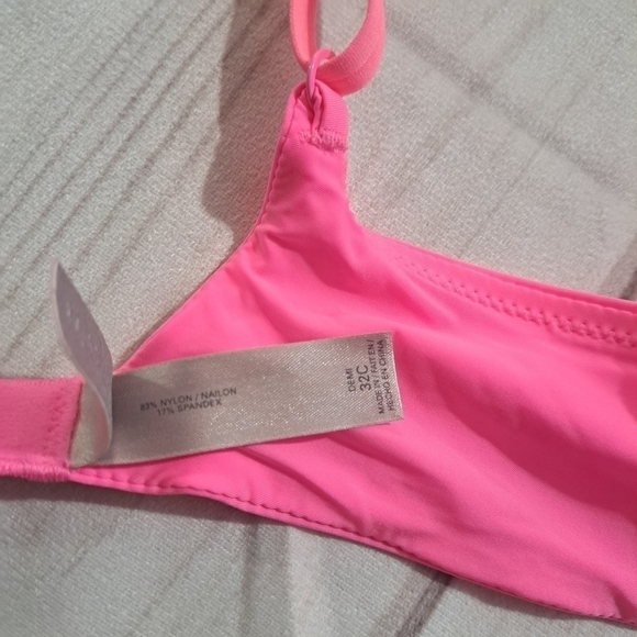 3 FOR 12 SALE Victoria's Secret Hot Pink Bra Size 32C - Picture 4 of 5